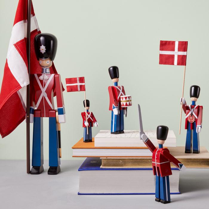 Kay Bojesen Standard-Bearer, Red/Blue/White