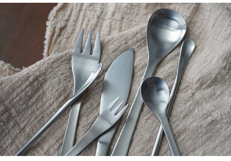 Gohobi Japanese Matte Stonewashed Stainless Steel Cutlery Set | 5-Piece Designer Flatware