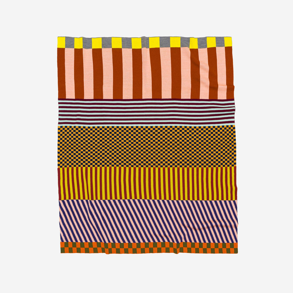 Pattern Patch Throw