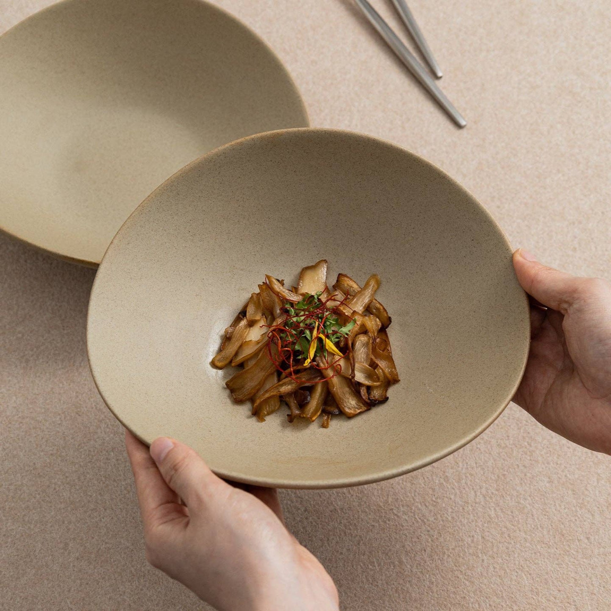 Gohobi Japanese Ceramic Irregular Salad Dish: 8.5 inch
