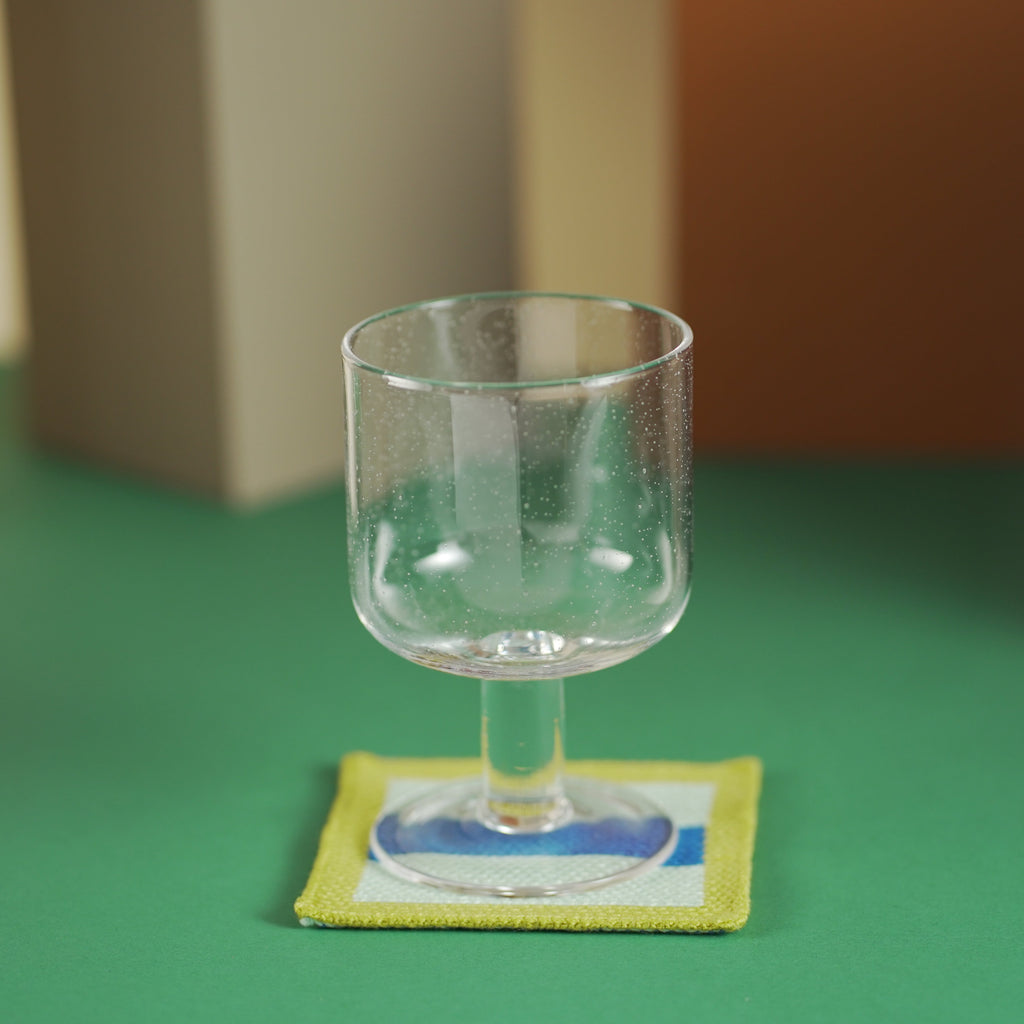 BUNDLE OF 4 SIMPLE SEEDED GLASSWARE & SET OF 4 STRIPE DOT COASTERS