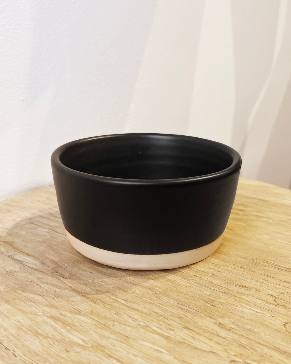 Casa Cubista Black Matte Tableware - Plates and Bowls
