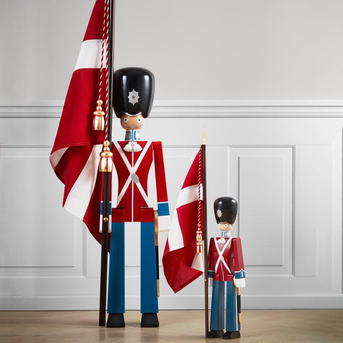 Kay Bojesen Standard-Bearer, Red/Blue/White