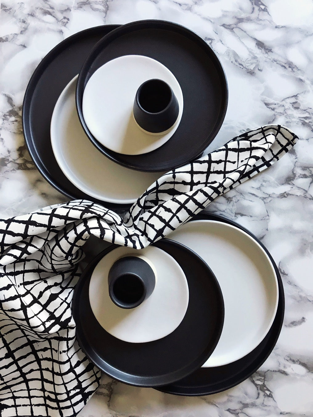 Casa Cubista Black Matte Tableware - Plates and Bowls