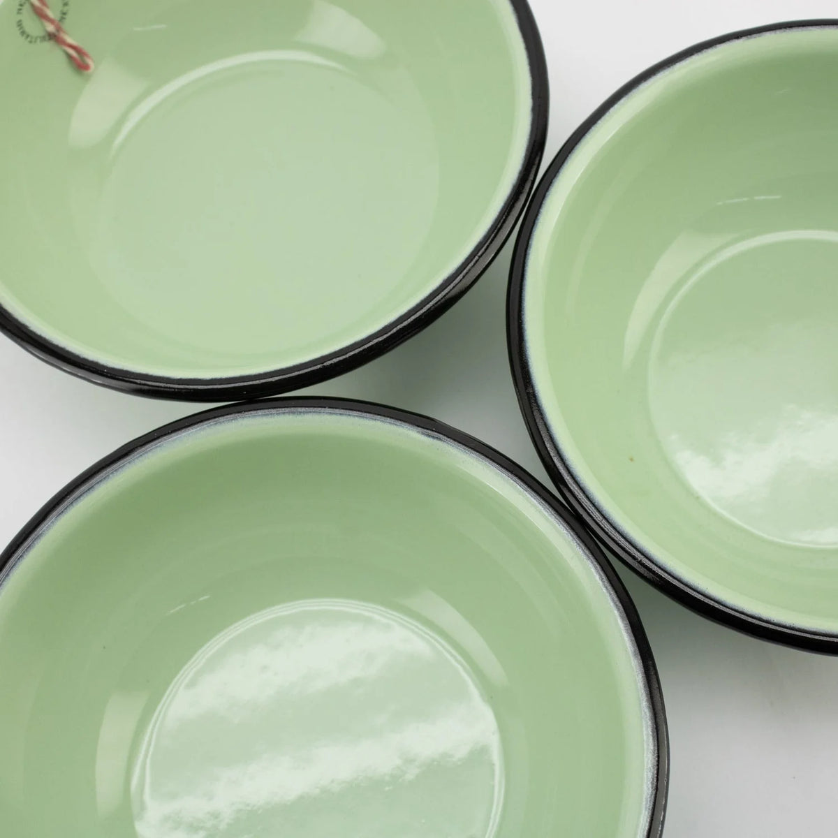 Enamel Bowl M14