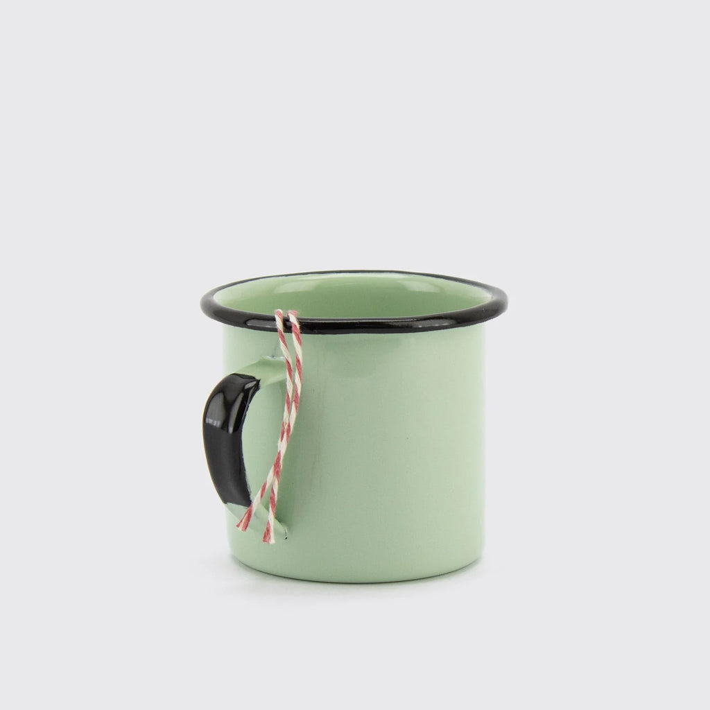 M8 MED. MUG