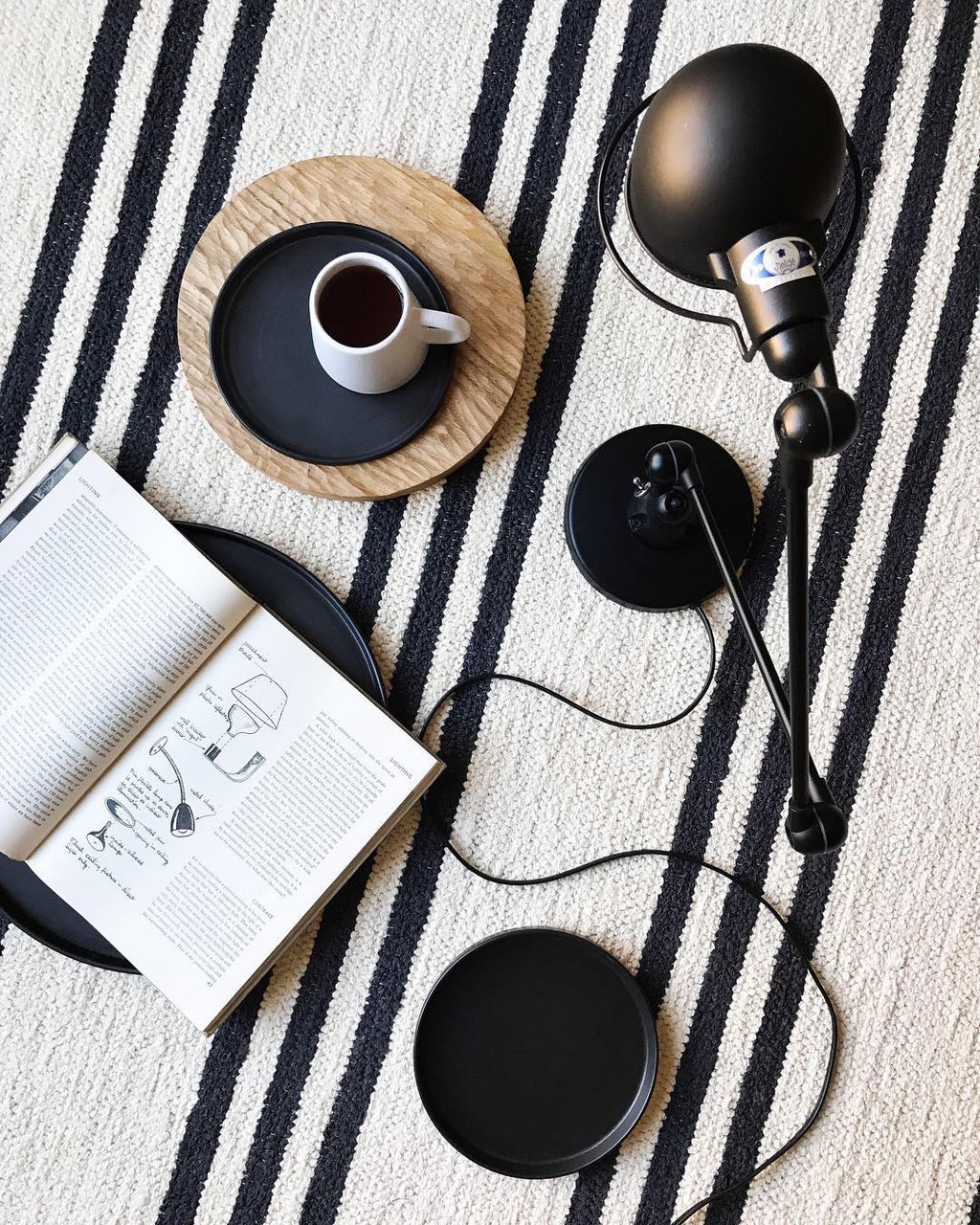 Casa Cubista Black Matte Tableware - Plates and Bowls