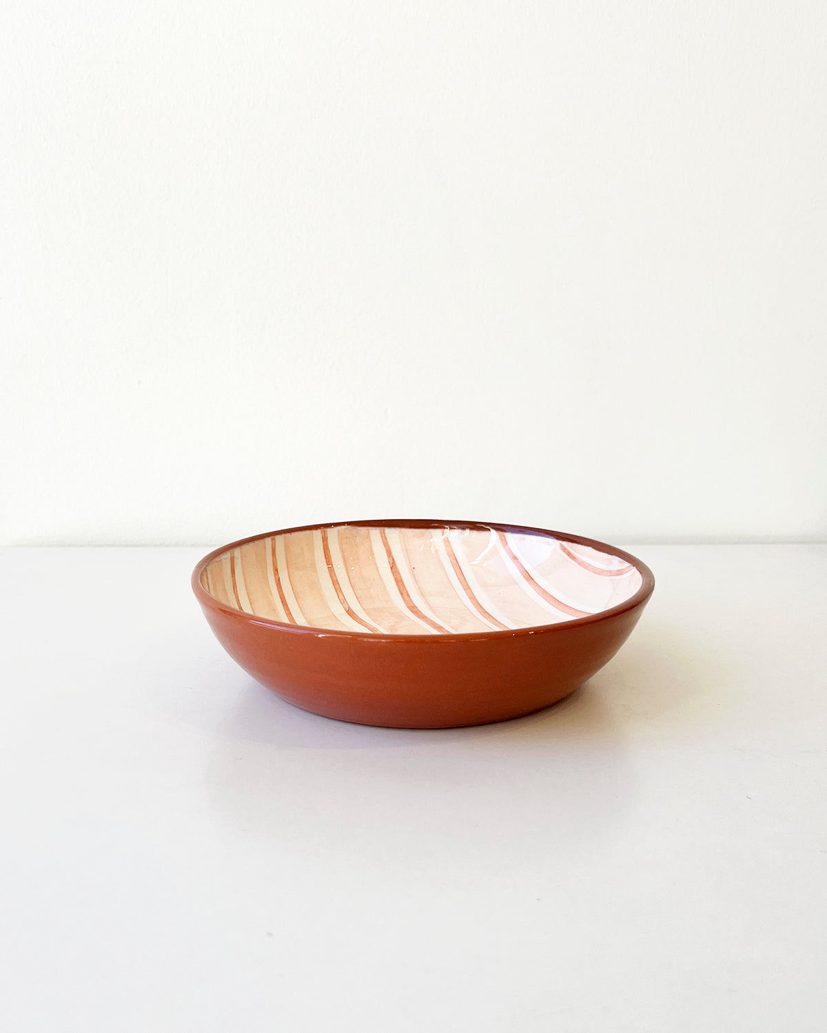 Casa Cubista Cabana Plates and Bowls - Pink