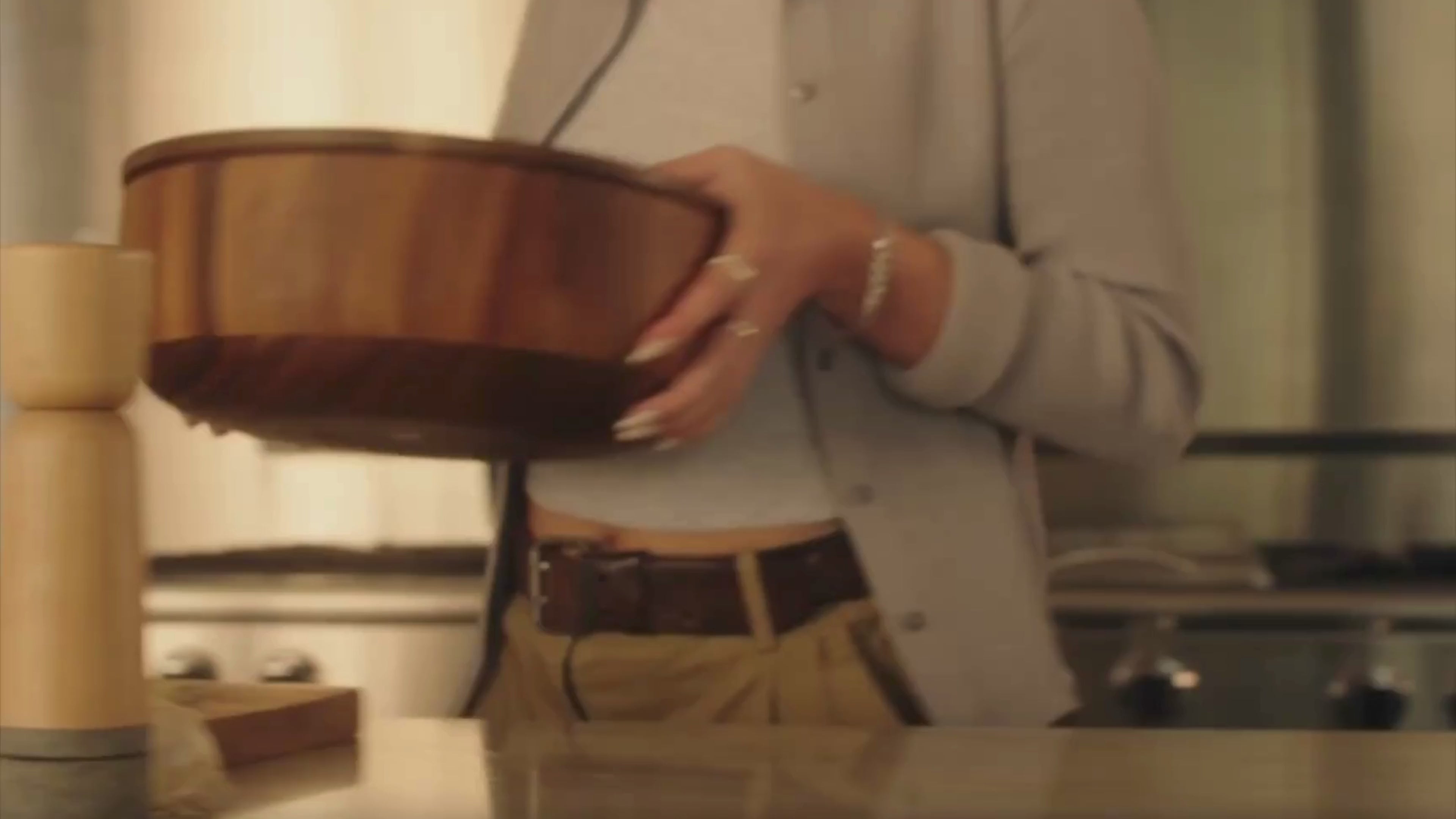 Dot Salad Bowl