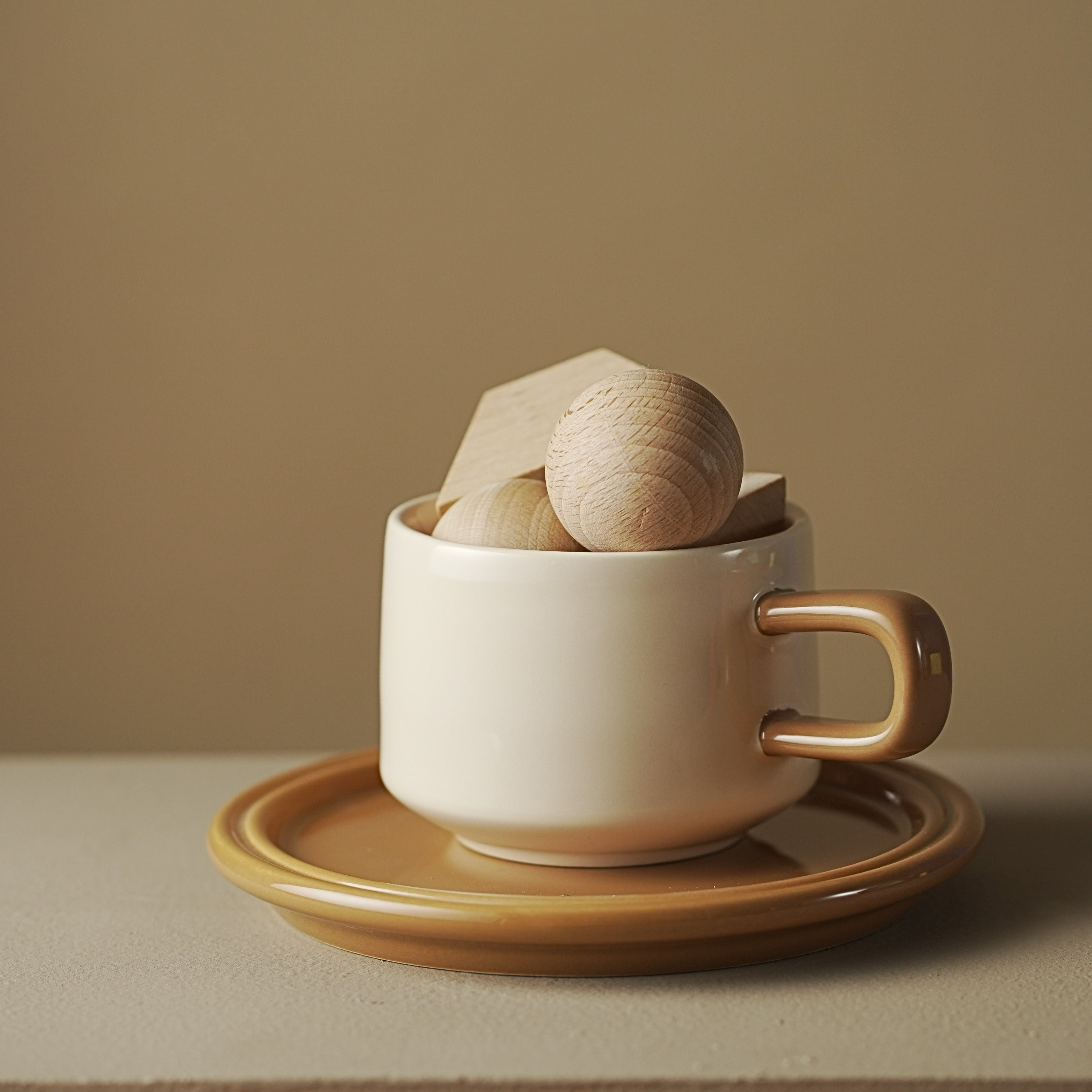 Gohobi Colorful Ceramic Mug & Saucer Set